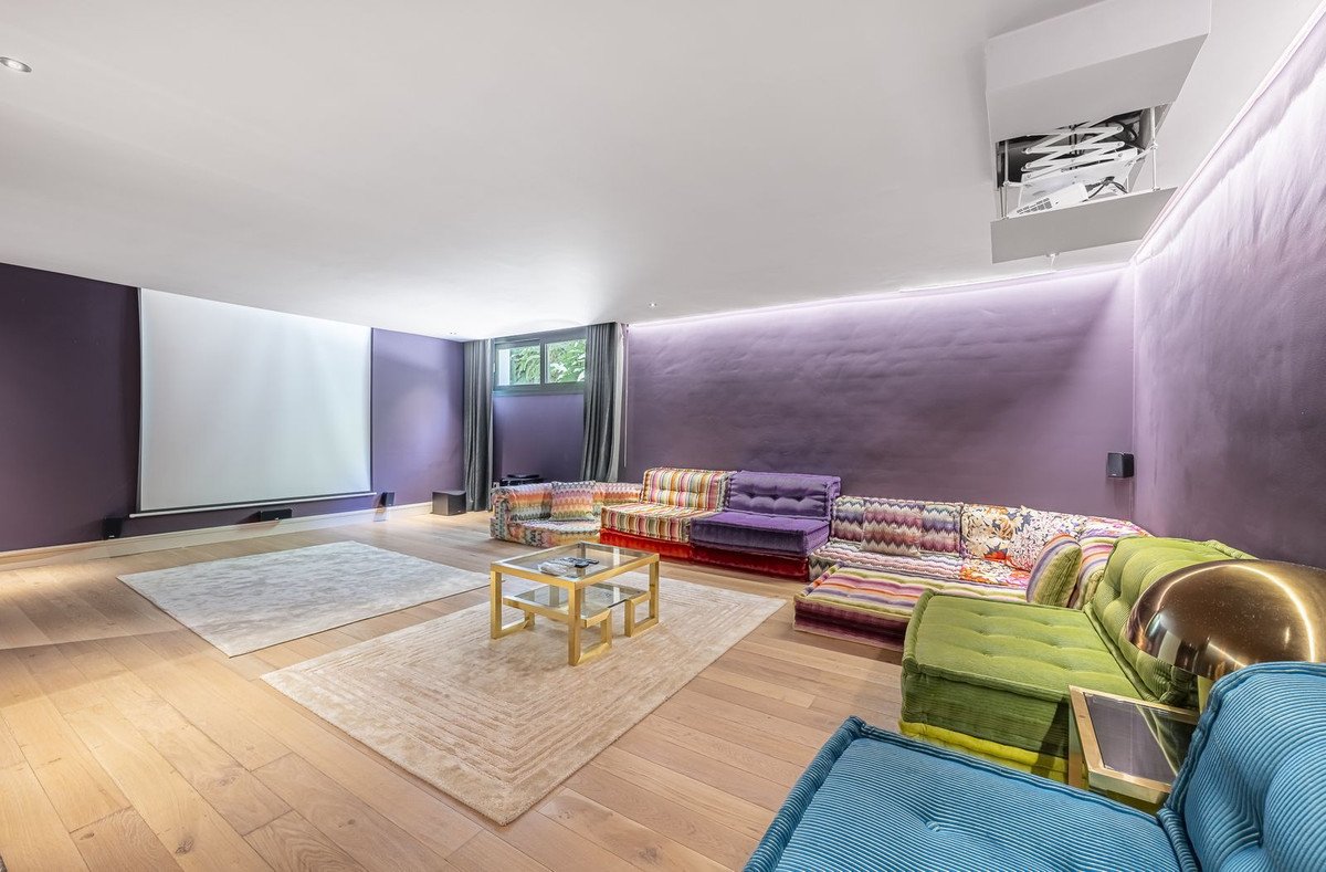 5 Bed Detached Villa in The Golden Mile