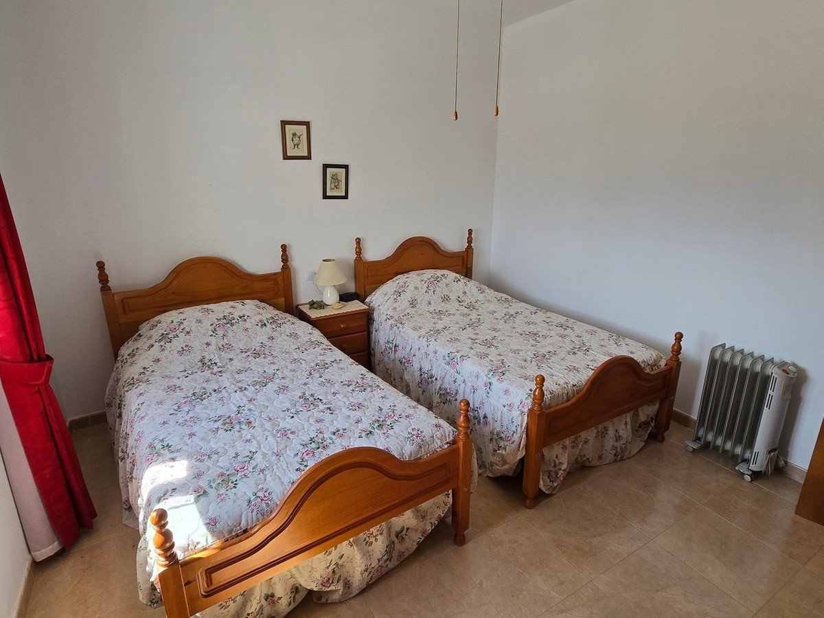 4 Bed Detached Villa in Albox