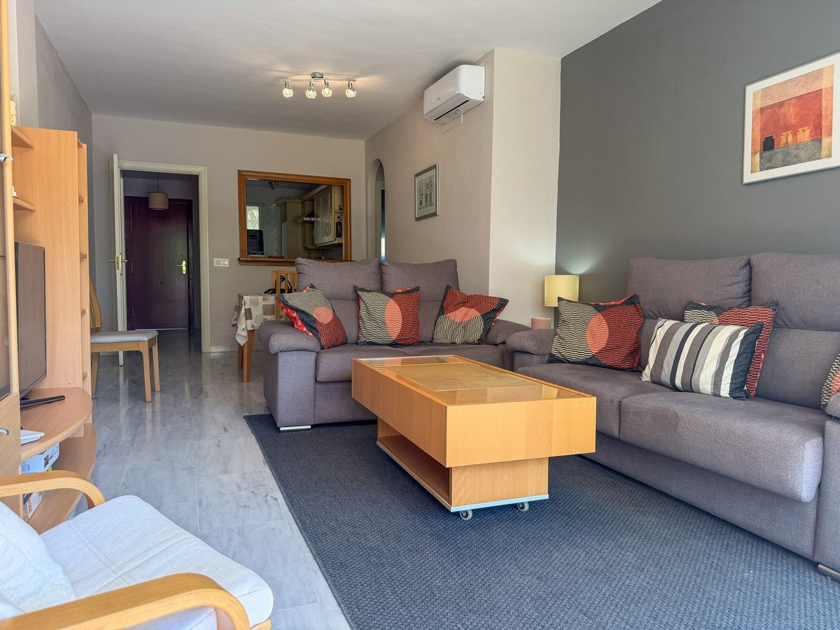 2 Bed Ground Floor Apartment in Calahonda