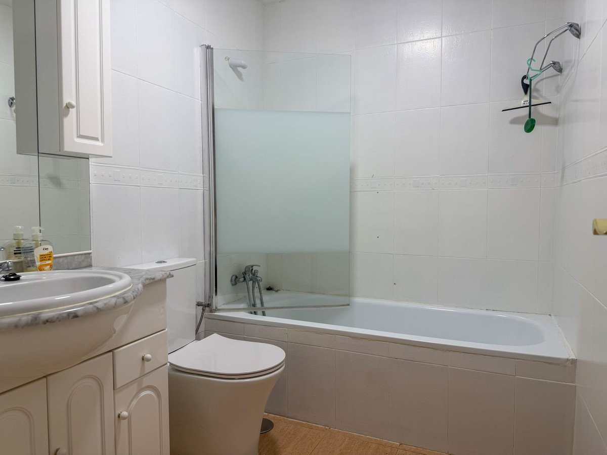 2 Bed Ground Floor Apartment in Calahonda