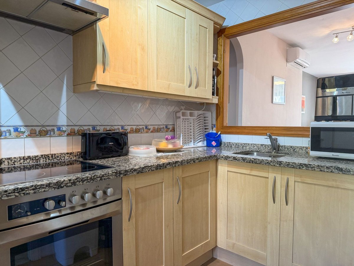 2 Bed Ground Floor Apartment in Calahonda