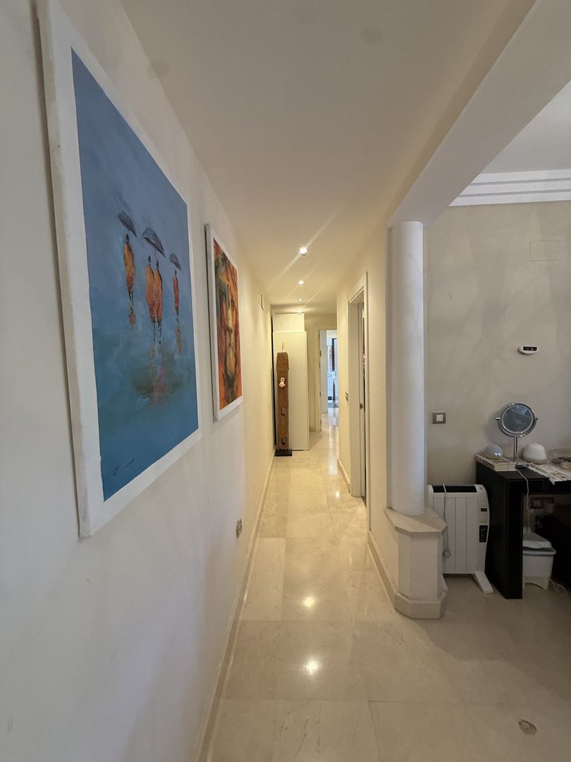 3 Bed Middle Floor Apartment in Benahavís