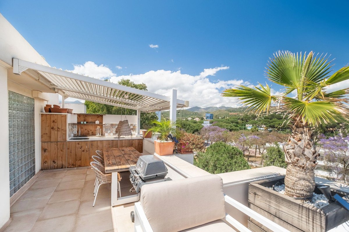 2 Bed Penthouse Duplex in Costabella