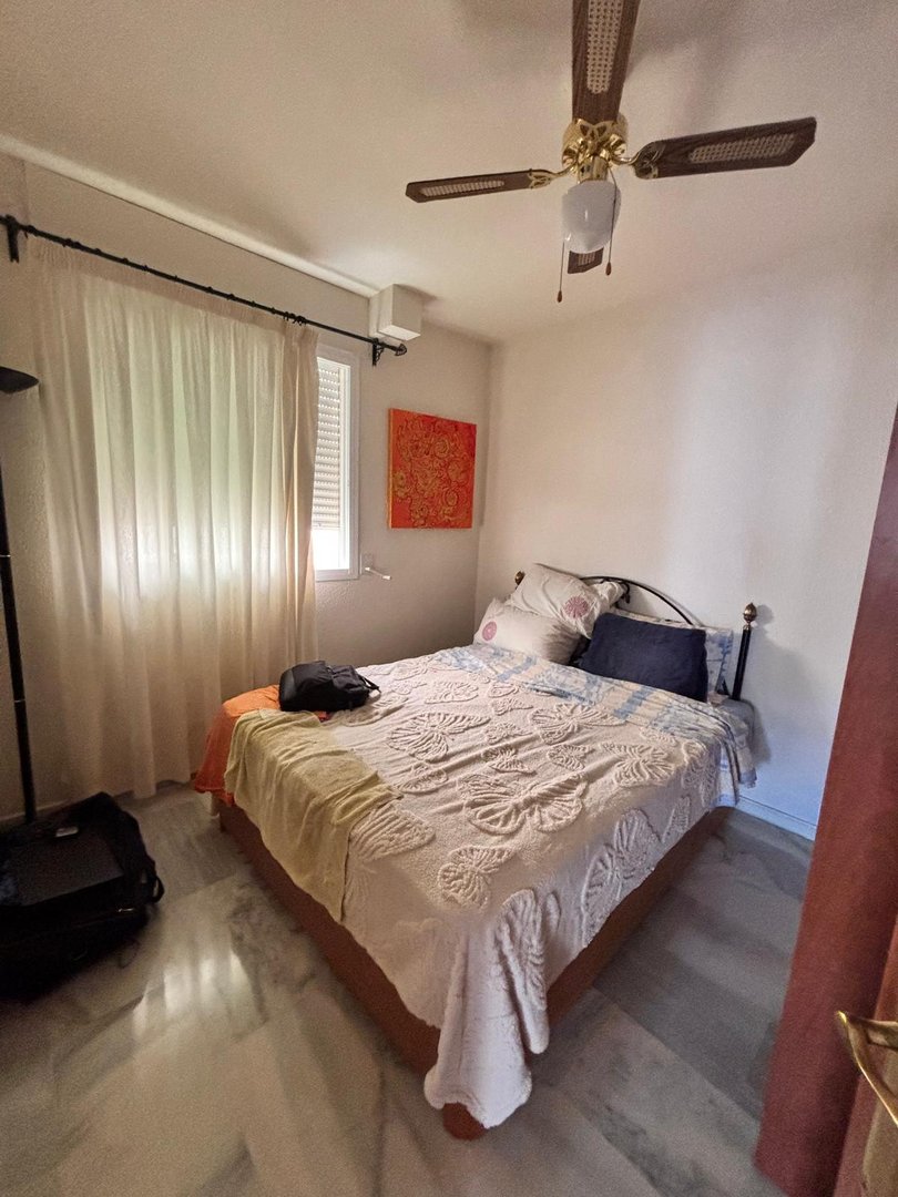 3 Bed Middle Floor Apartment in Marbella