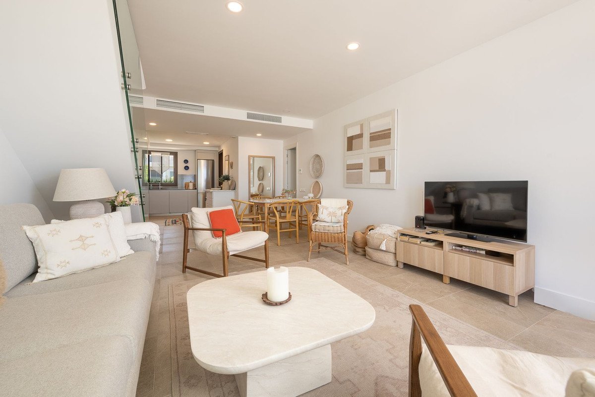 3 Bed Penthouse Duplex in Estepona