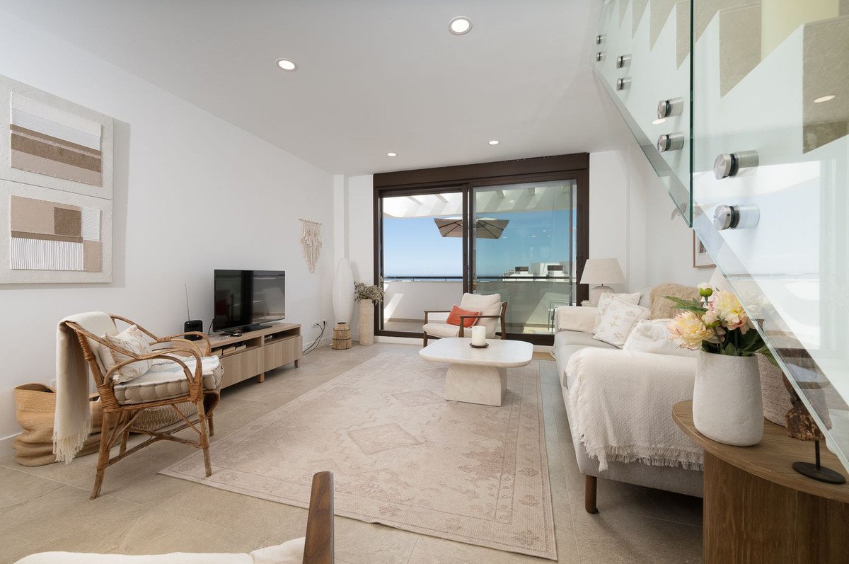 3 Bed Penthouse Duplex in Estepona