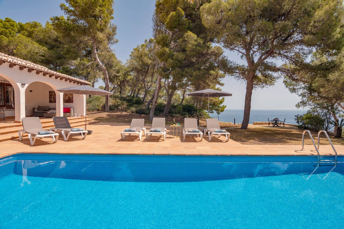 3 Bed Detached Villa in Javea