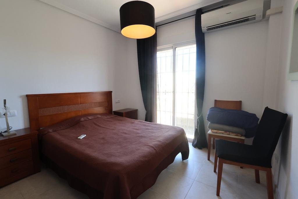 2 Bed Top Floor Apartment in Torrevieja