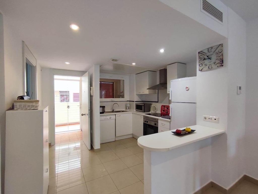 2 Bed Middle Floor Apartment in Punta Prima