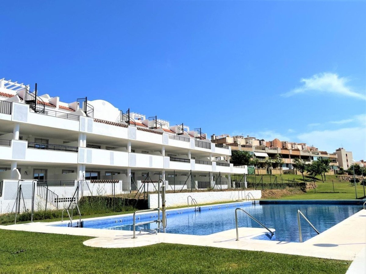 2 Bed Ground Floor Apartment in Casares Playa