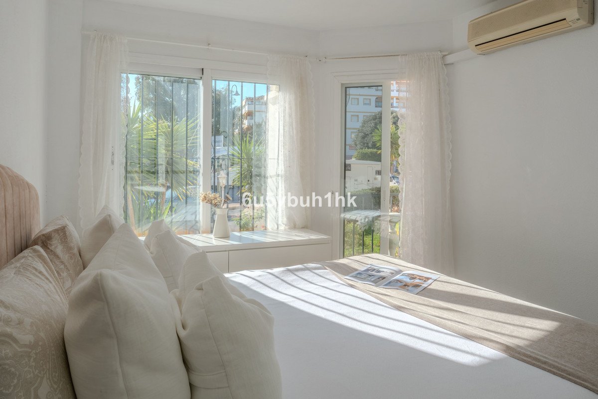 2 Bed Middle Floor Apartment in Mijas Golf
