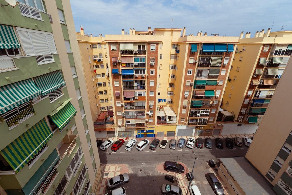 3 Bed Middle Floor Apartment in La Luz