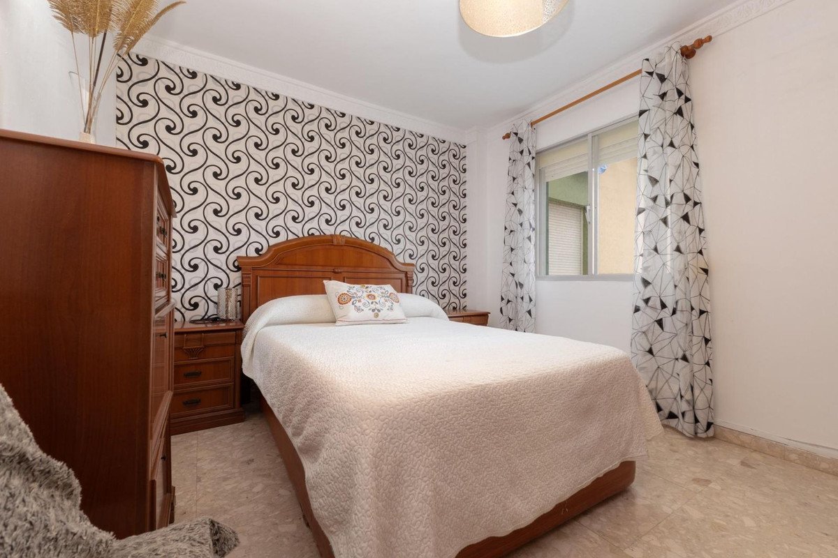 3 Bed Middle Floor Apartment in La Luz