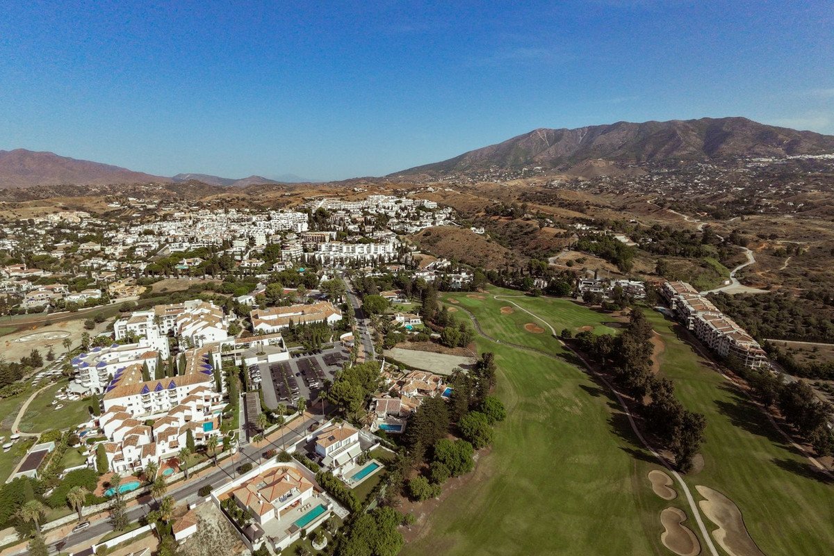 2 Bed Ground Floor Apartment in Mijas Golf