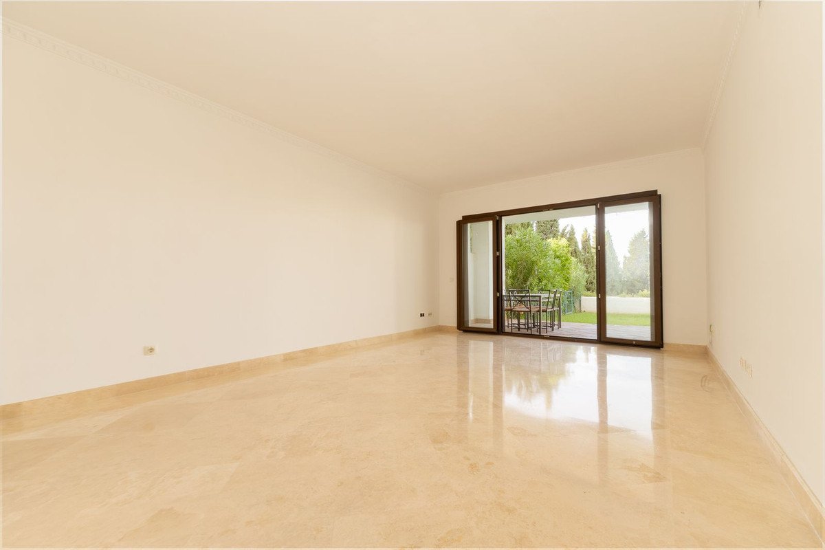 2 Bed Ground Floor Apartment in Mijas Golf