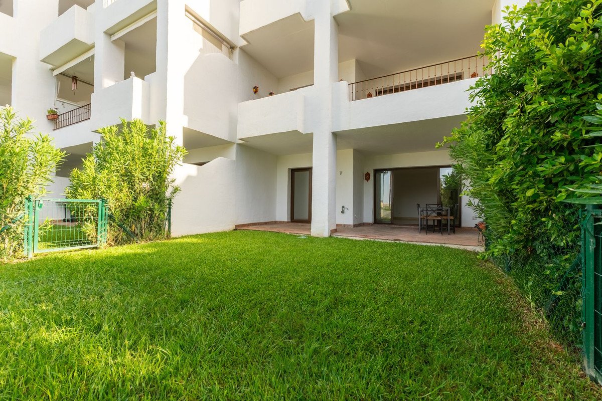 2 Bed Ground Floor Apartment in Mijas Golf