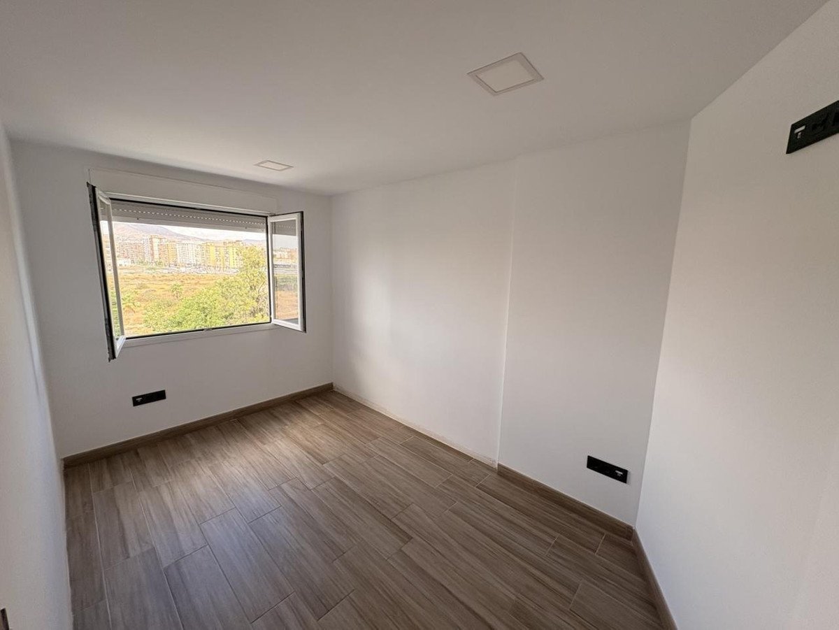 3 Bed Middle Floor Apartment in Málaga