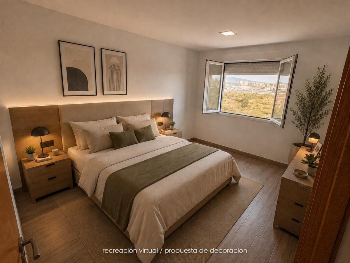 3 Bed Middle Floor Apartment in Málaga