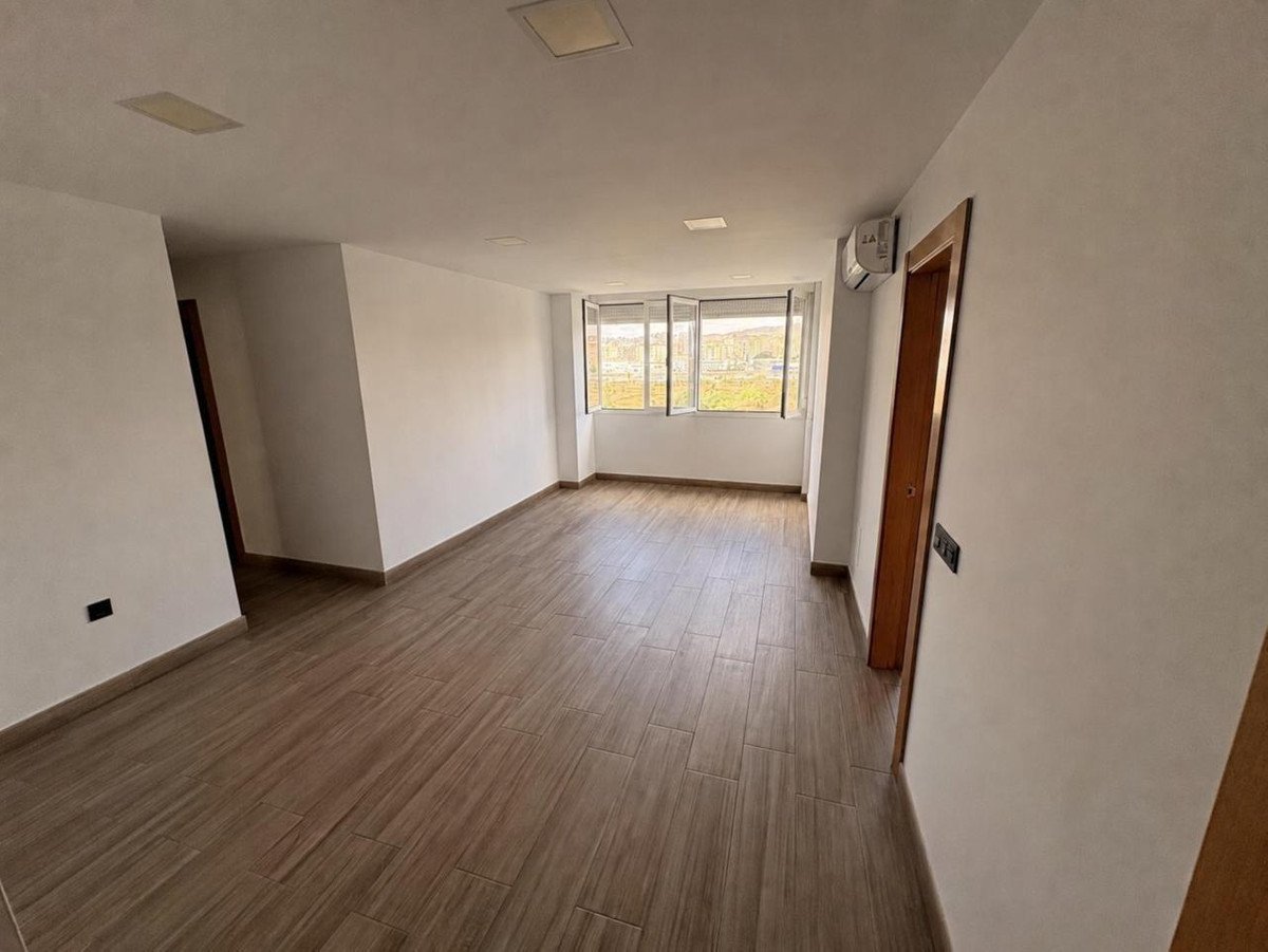3 Bed Middle Floor Apartment in Málaga