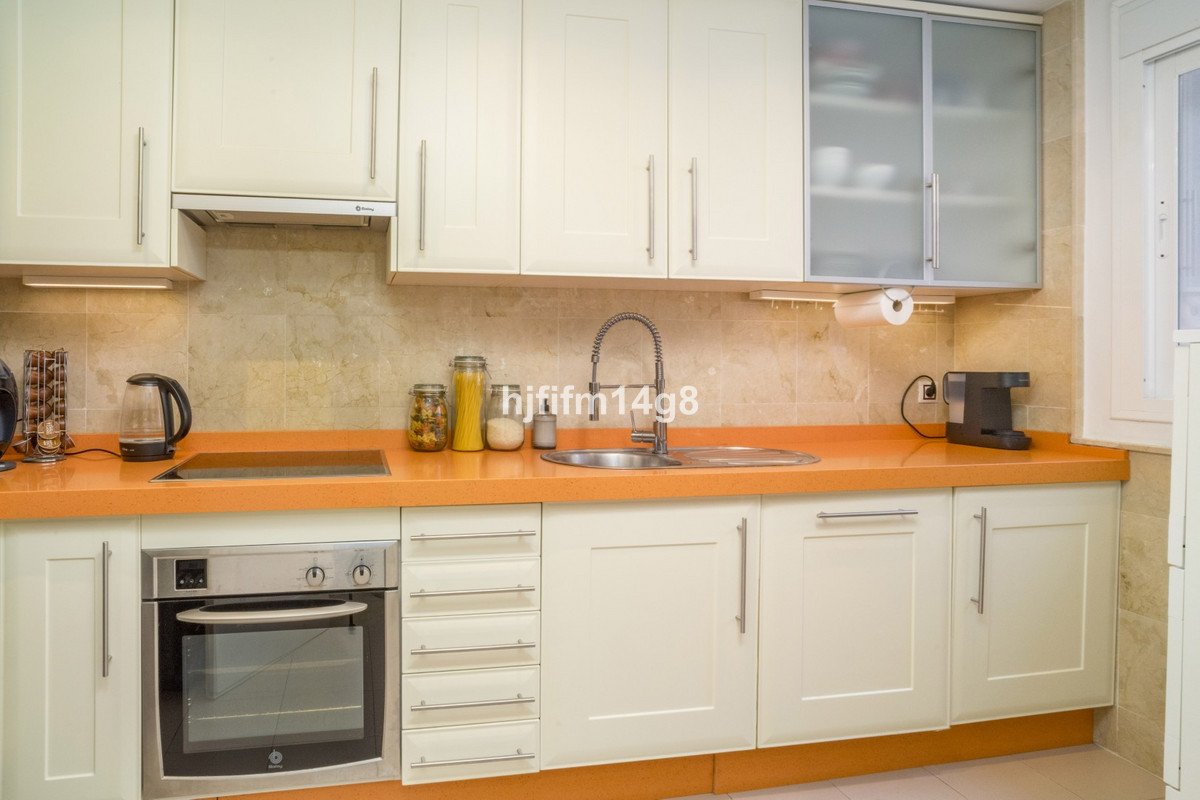2 Bed Ground Floor Apartment in Nueva Andalucía
