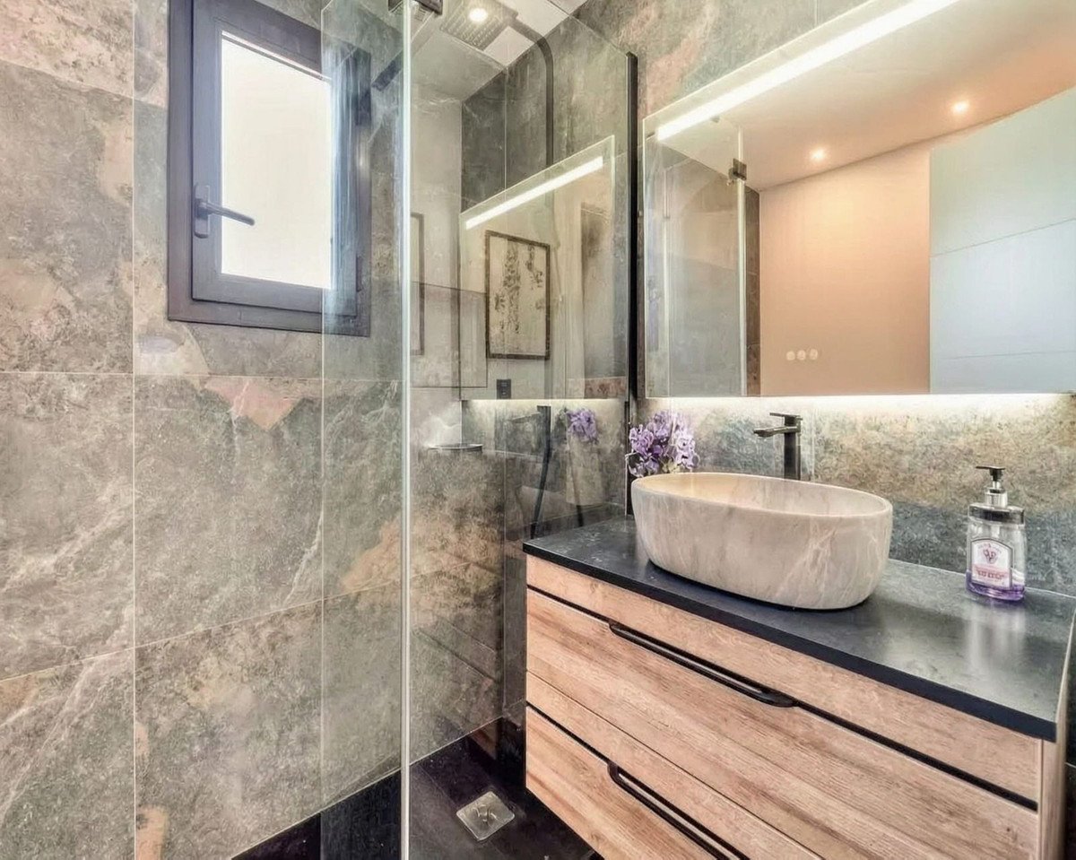 3 Bed Duplex in Selwo