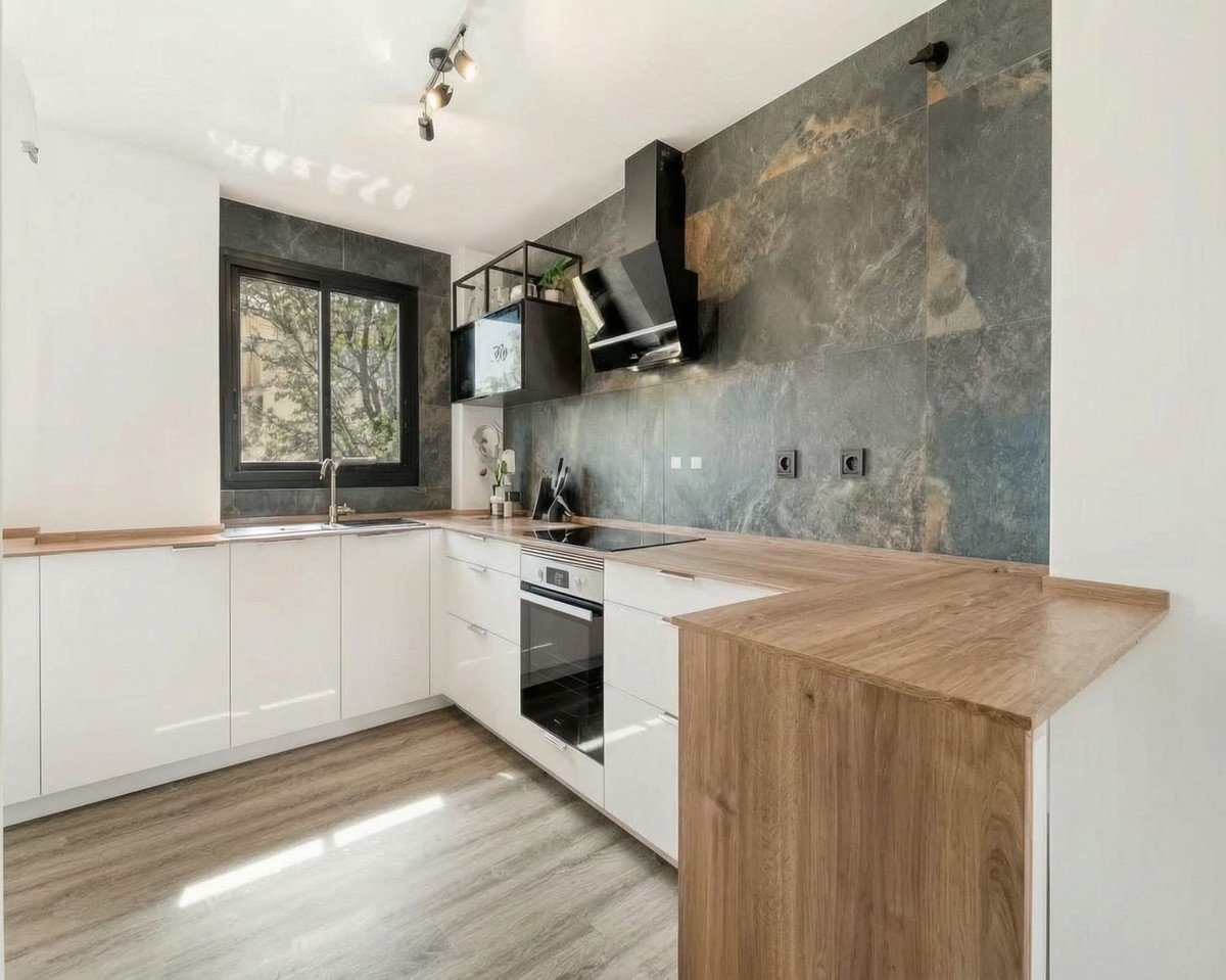 3 Bed Duplex in Selwo