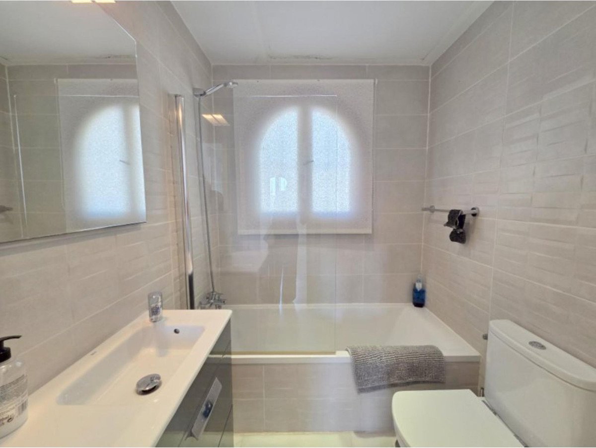 3 Bed Townhouse in La Duquesa