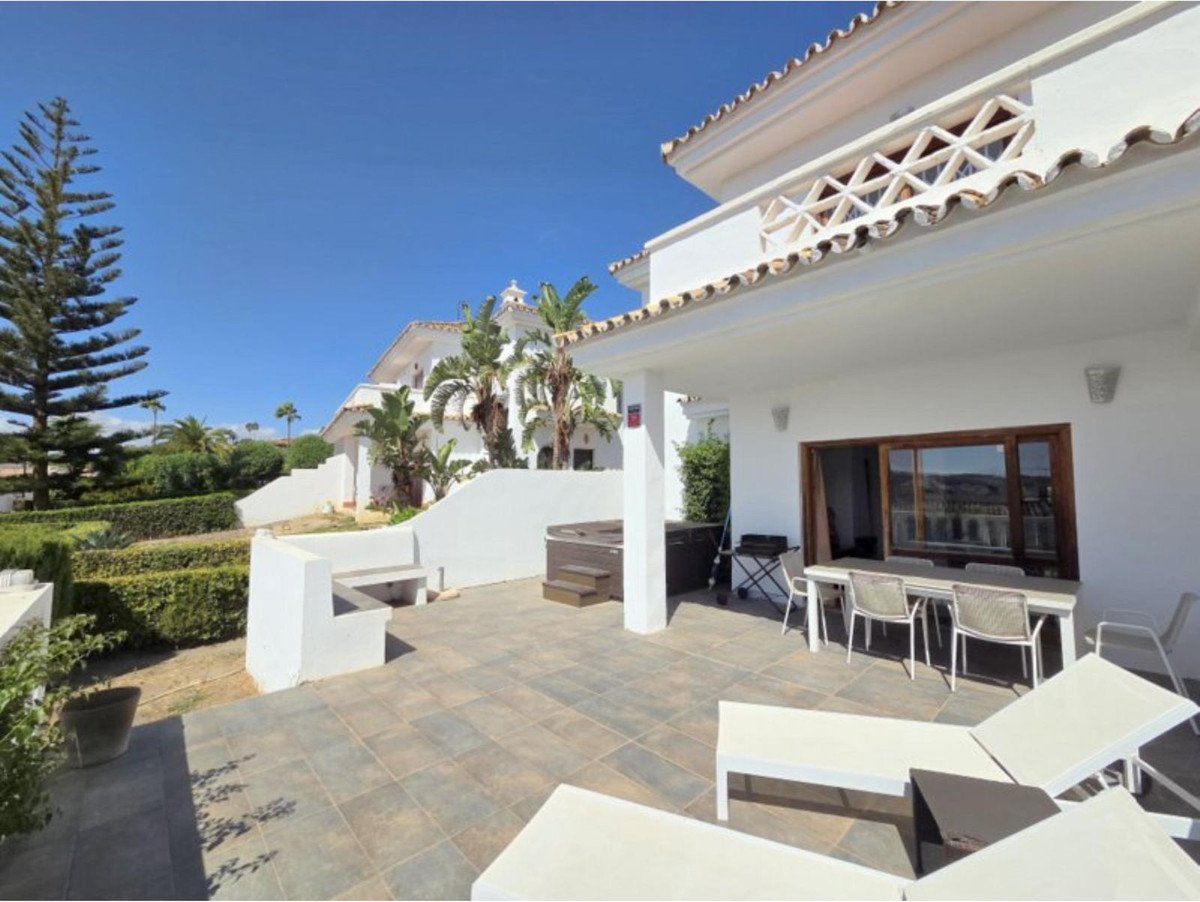 3 Bed Townhouse in La Duquesa