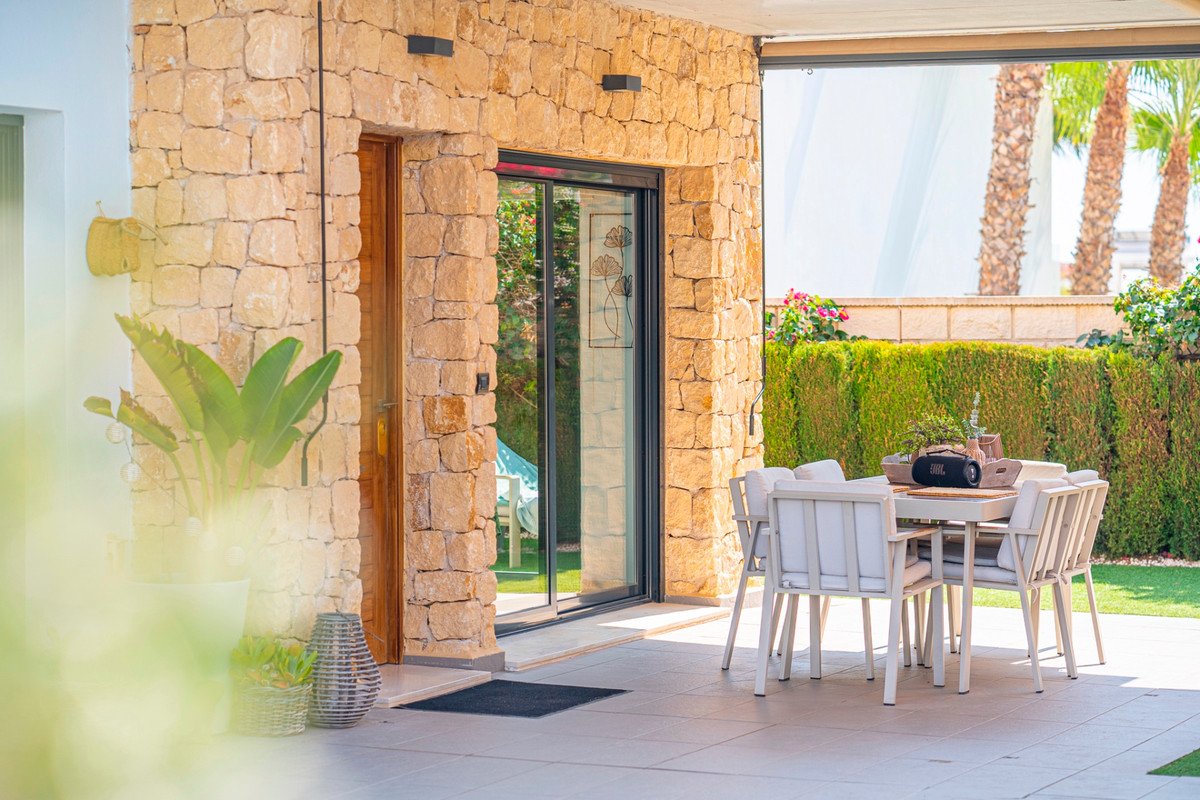 3 Bed Detached Villa in Lo Pepin