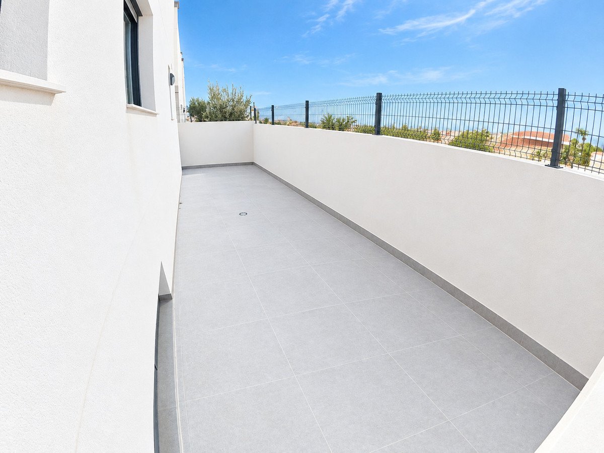 4 Bed Detached Villa in La Finca Golf