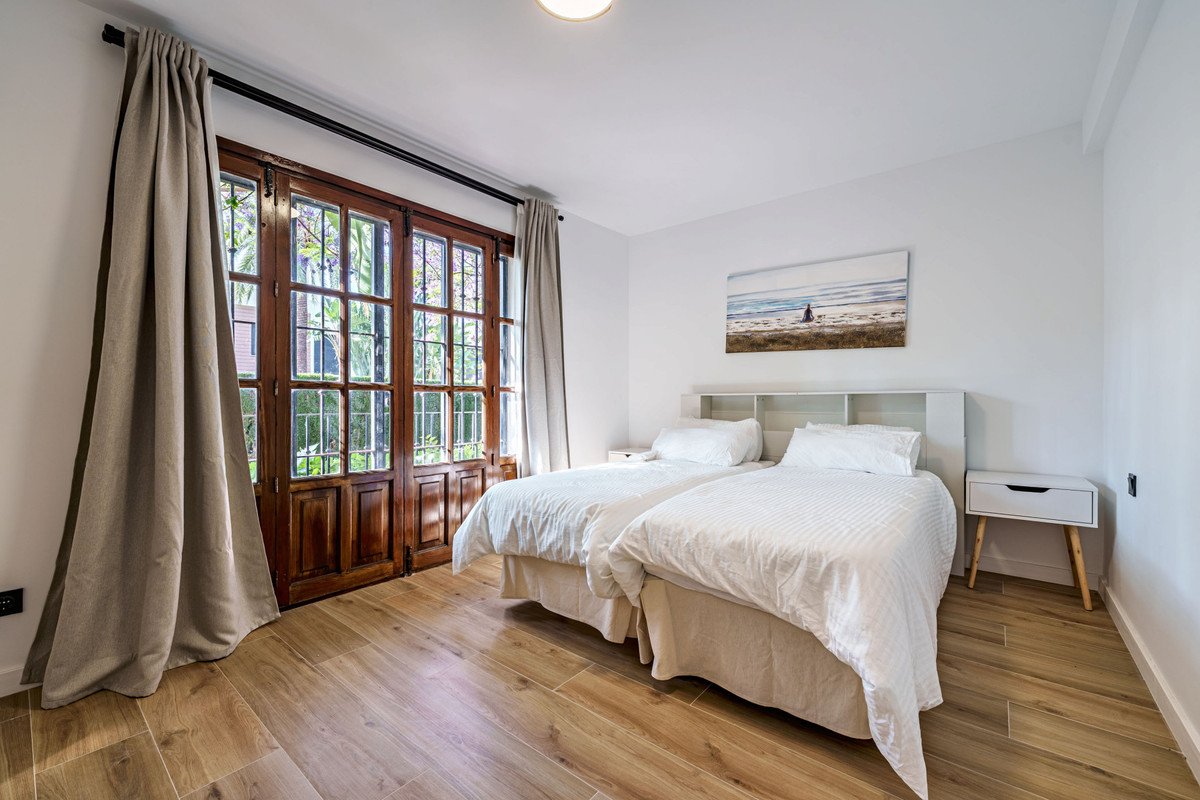 3 Bed Ground Floor Apartment in Sierra Blanca