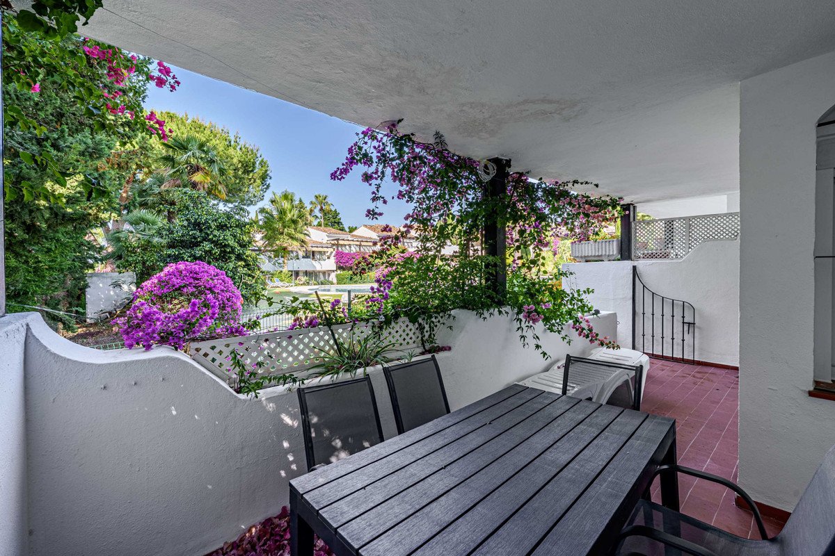 3 Bed Ground Floor Apartment in Sierra Blanca