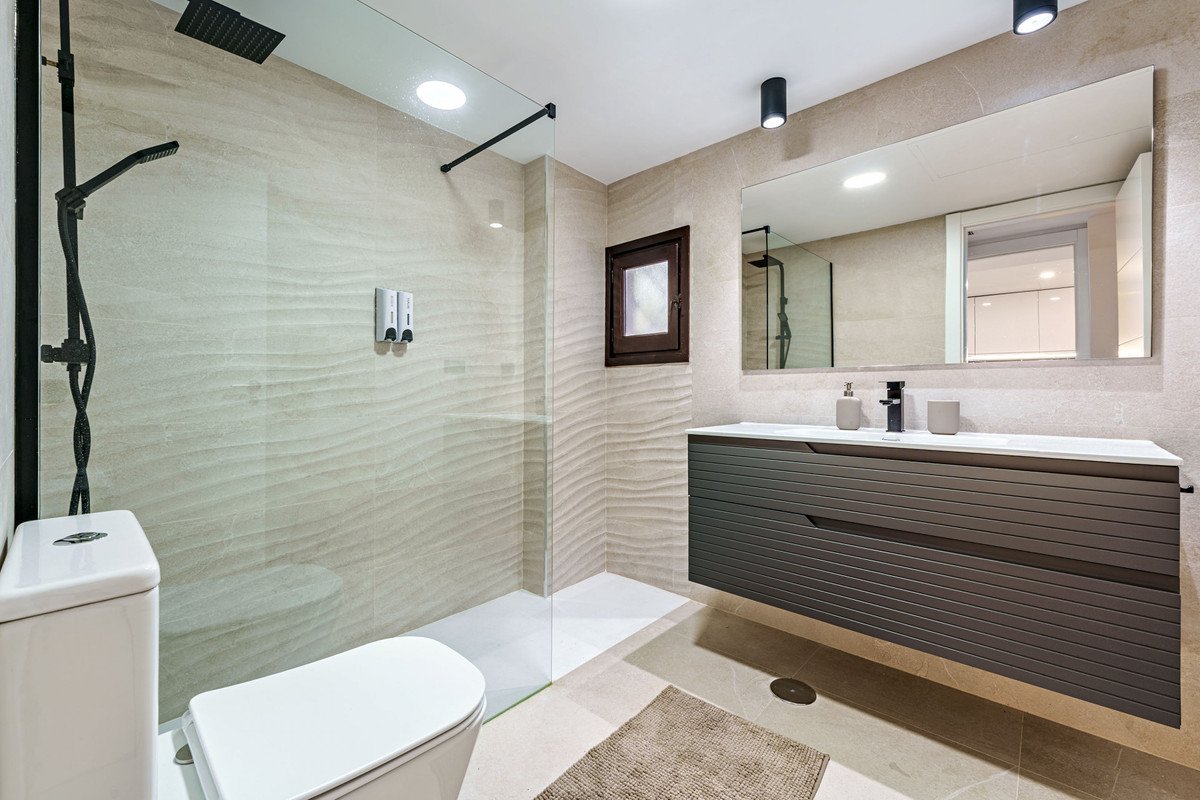 3 Bed Ground Floor Apartment in Sierra Blanca