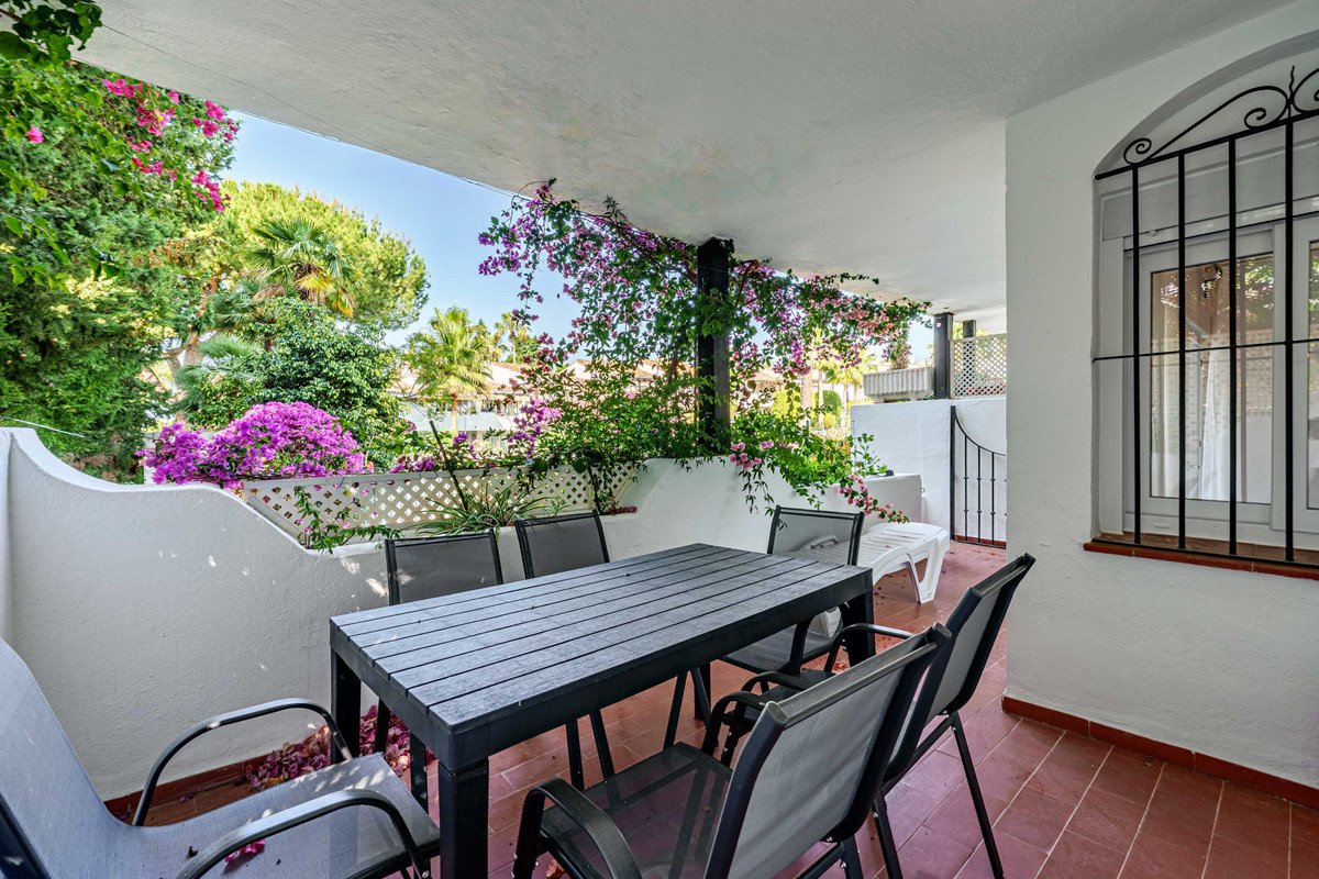 3 Bed Ground Floor Apartment in Sierra Blanca