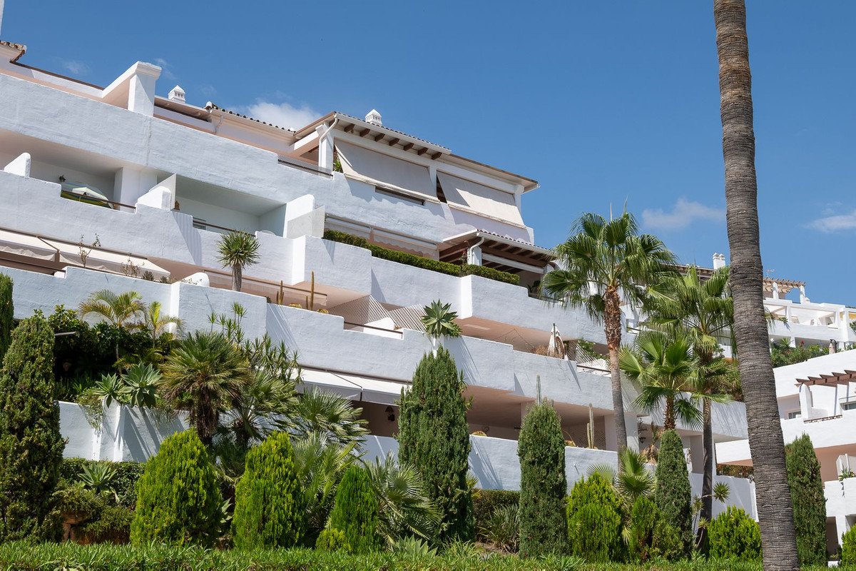 3 Bed Penthouse Duplex in Selwo