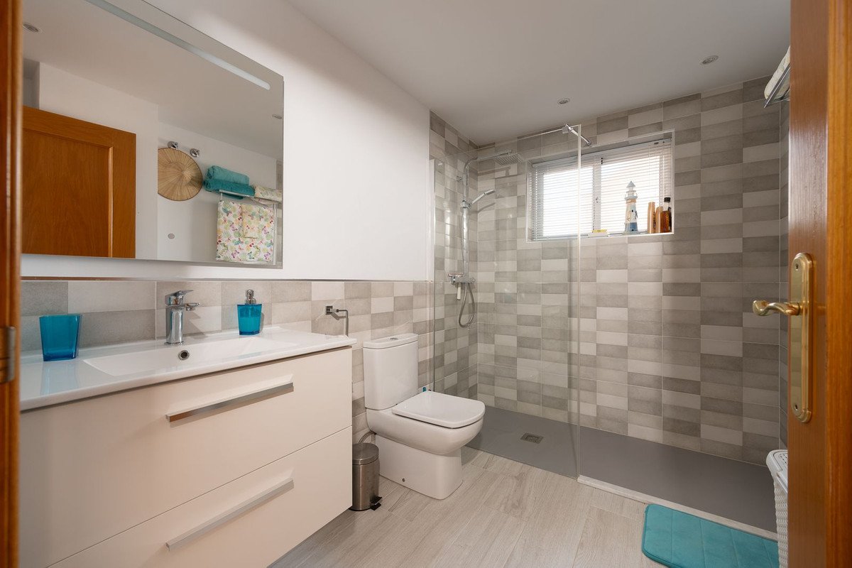 3 Bed Penthouse Duplex in Selwo
