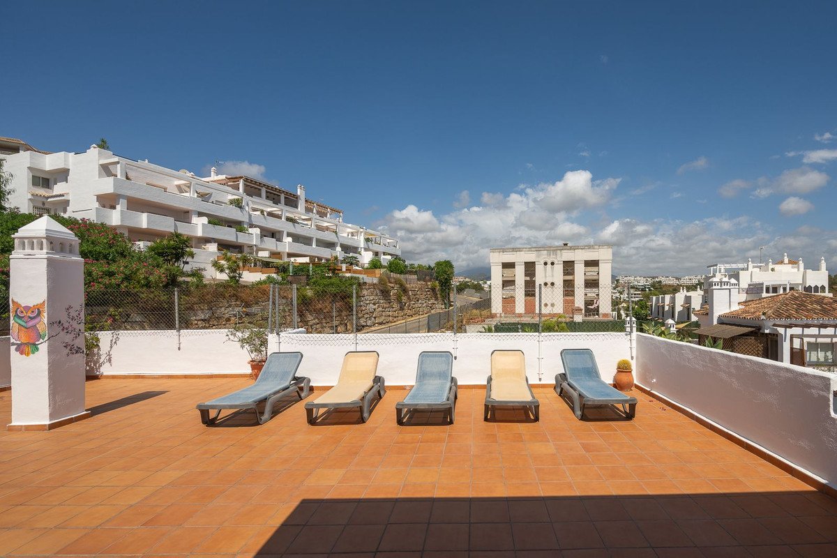 3 Bed Penthouse Duplex in Selwo