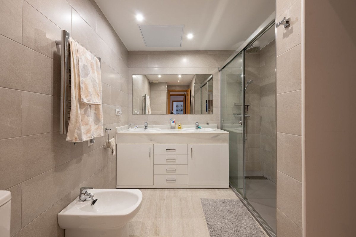 3 Bed Penthouse Duplex in Selwo