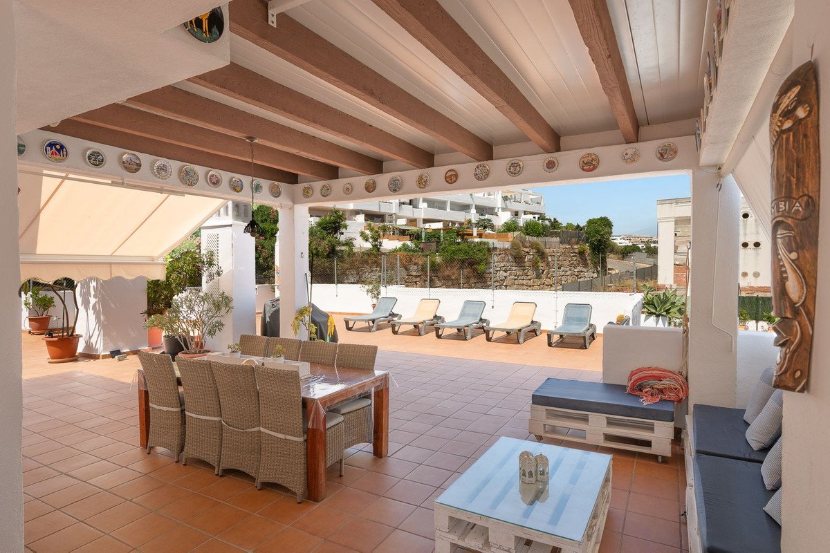 3 Bed Penthouse Duplex in Selwo