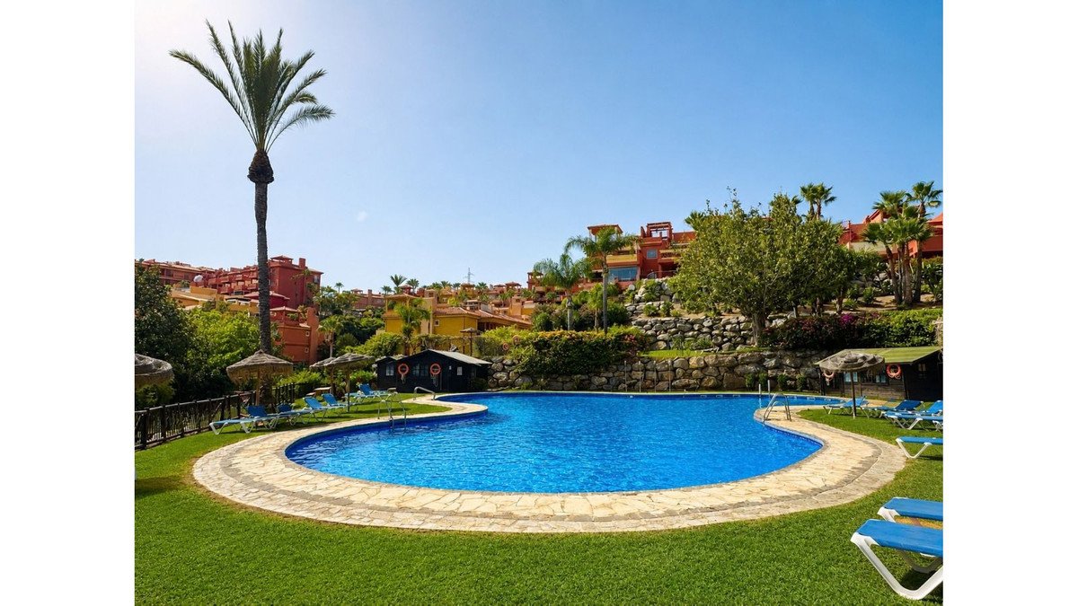 2 Bed Penthouse Duplex in Marbella