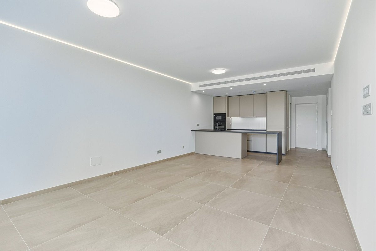 2 Bed Ground Floor Apartment in Higueron