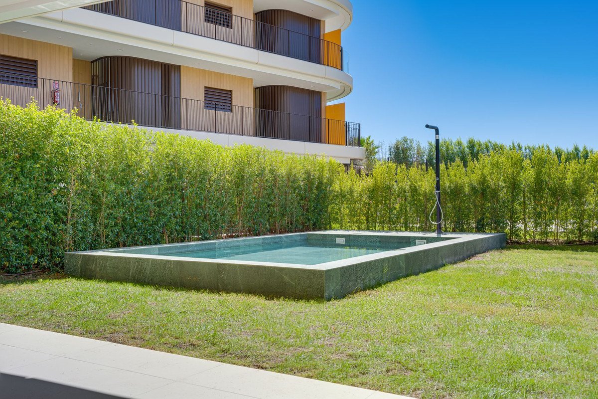 2 Bed Ground Floor Apartment in Higueron