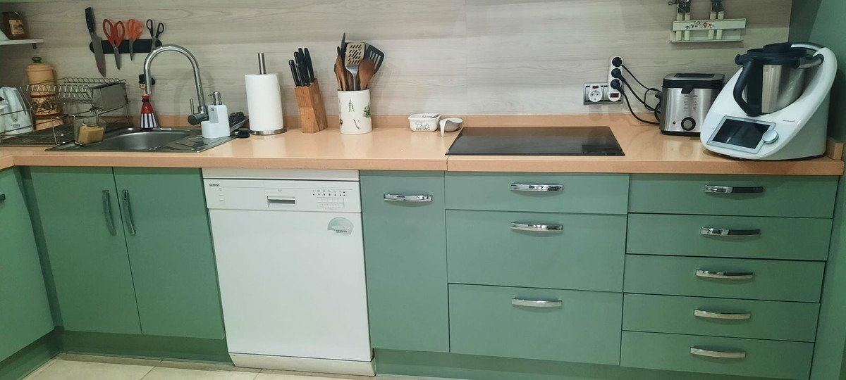 2 Bed Middle Floor Apartment in The Golden Mile