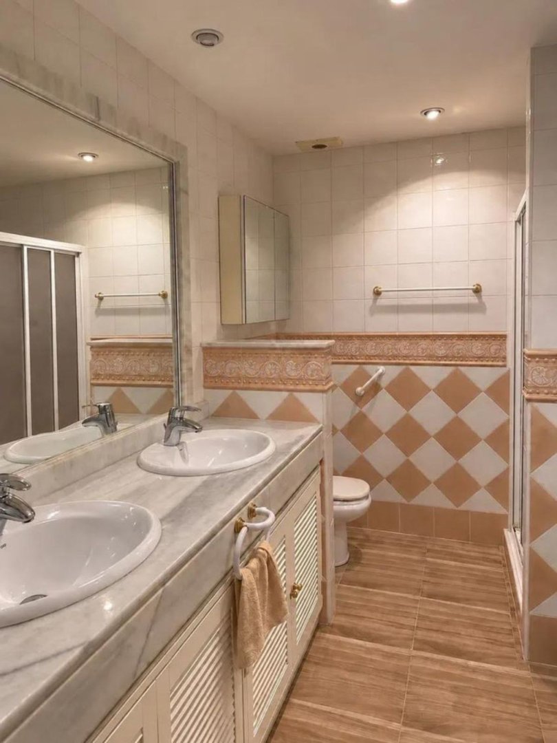 2 Bed Ground Floor Apartment in Marbella