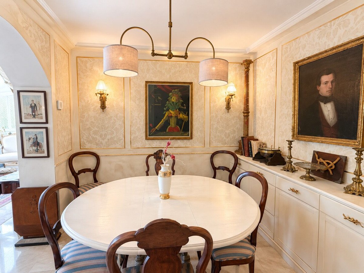 4 Bed Townhouse in Benahavís
