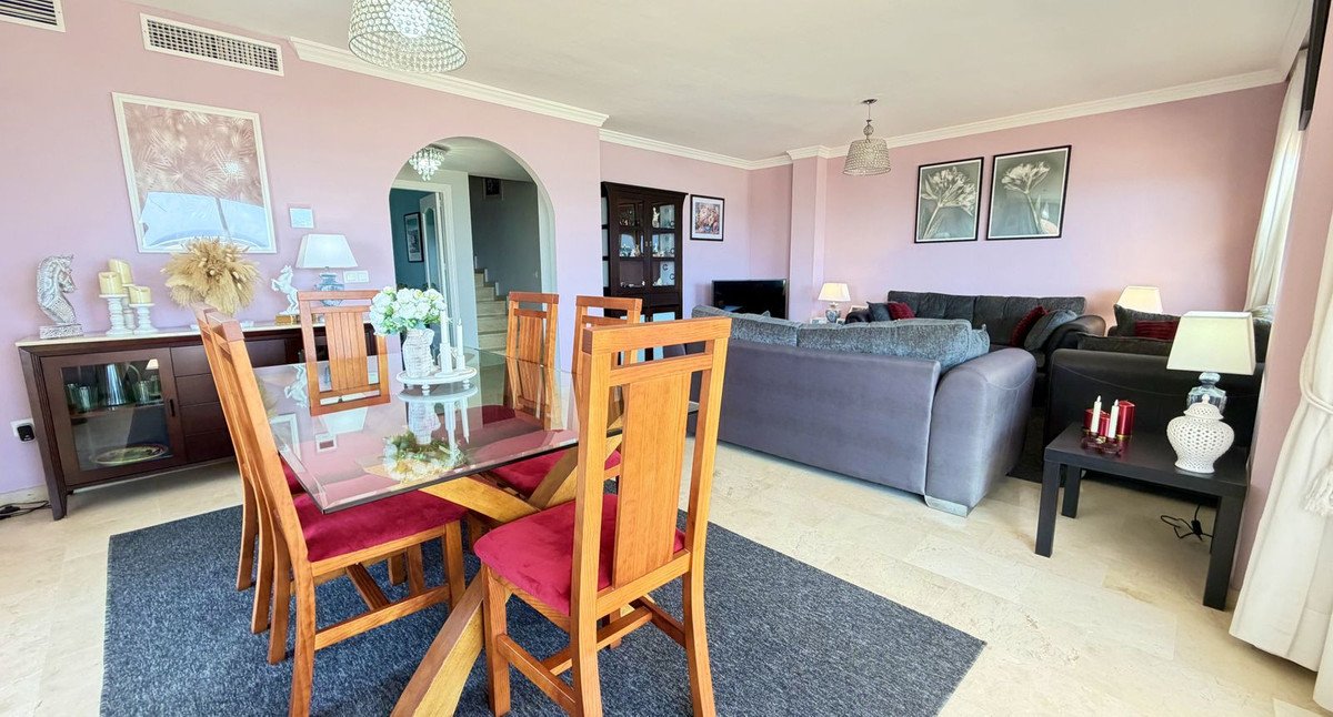3 Bed Penthouse in Estepona