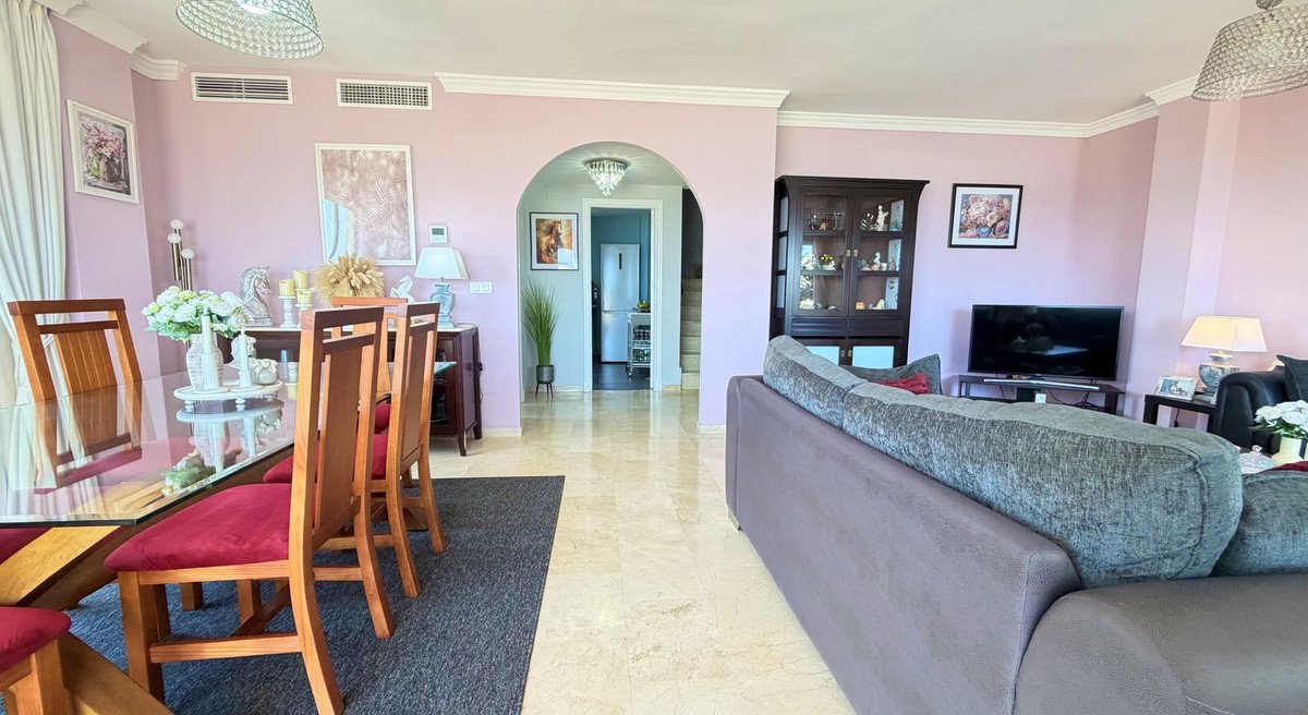 3 Bed Penthouse in Estepona