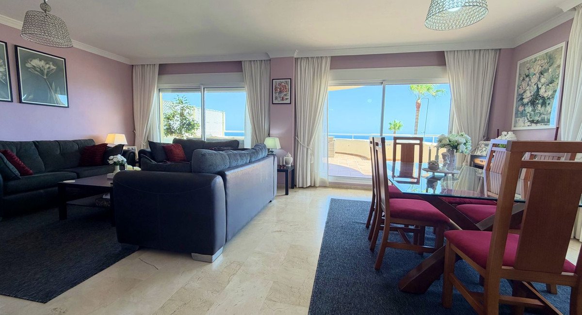 3 Bed Penthouse in Estepona