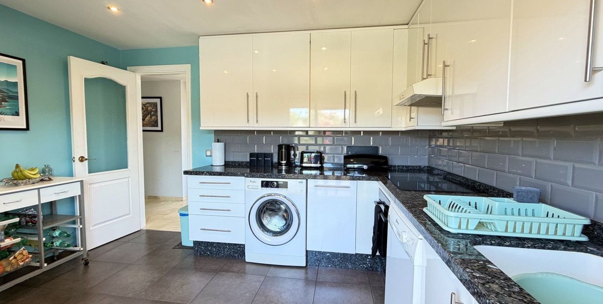 3 Bed Penthouse in Estepona