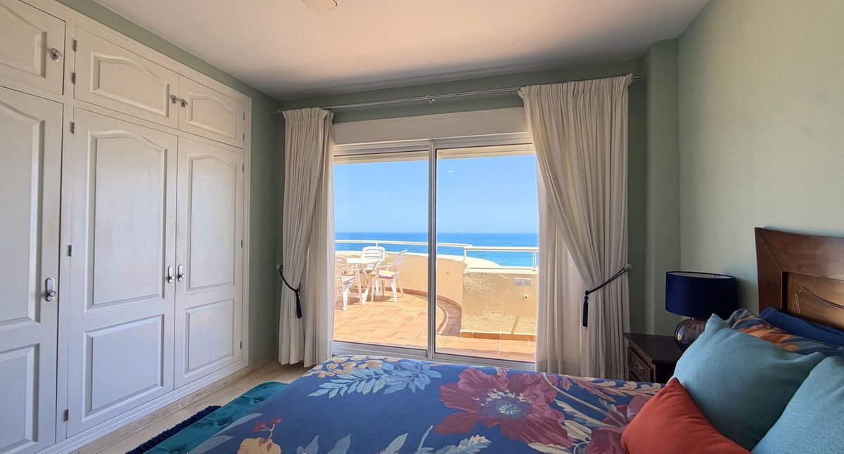 3 Bed Penthouse in Estepona